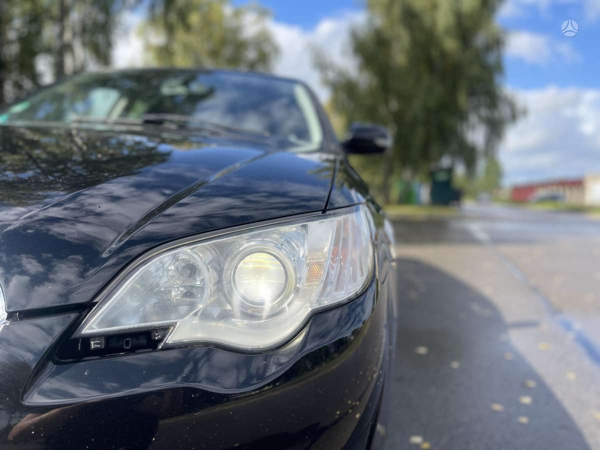 Subaru Legacy - 4