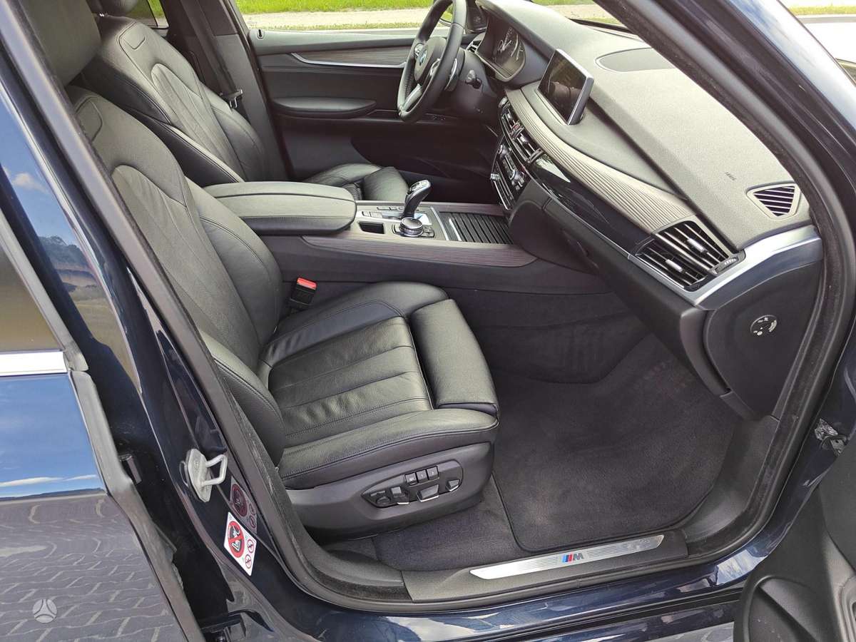 BMW X5 - 11