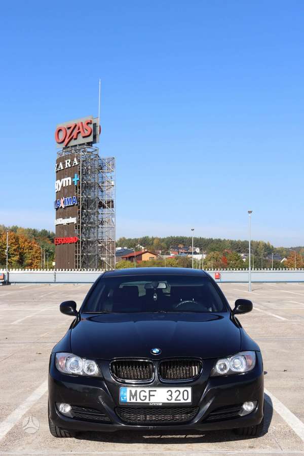 BMW 320 - 4
