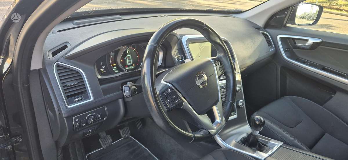 Volvo XC60 - 12