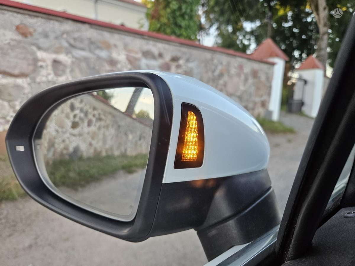 Volkswagen Passat, 2.0 l., Универсал
