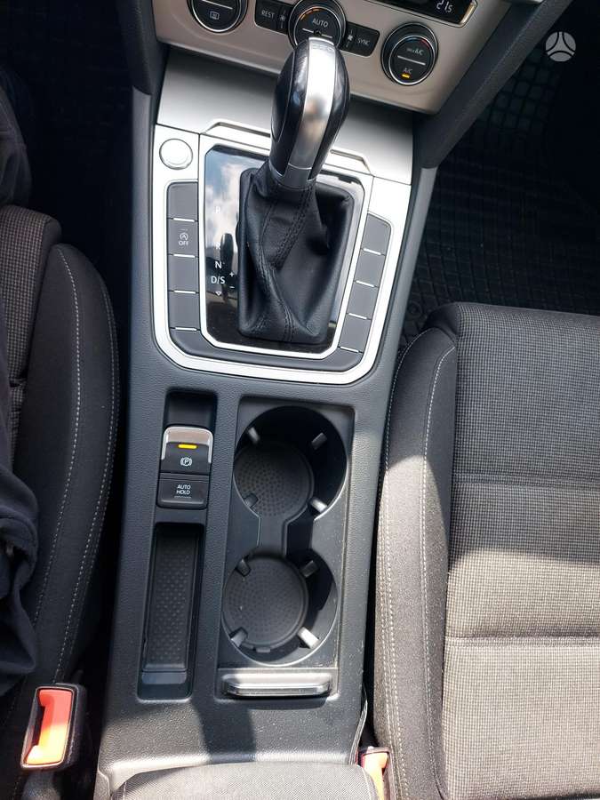 Volkswagen Passat, 2.0 l., Универсал
