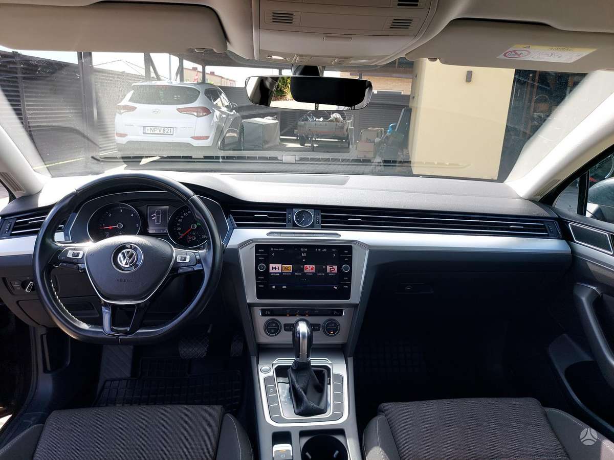 Volkswagen Passat, 2.0 l., Универсал