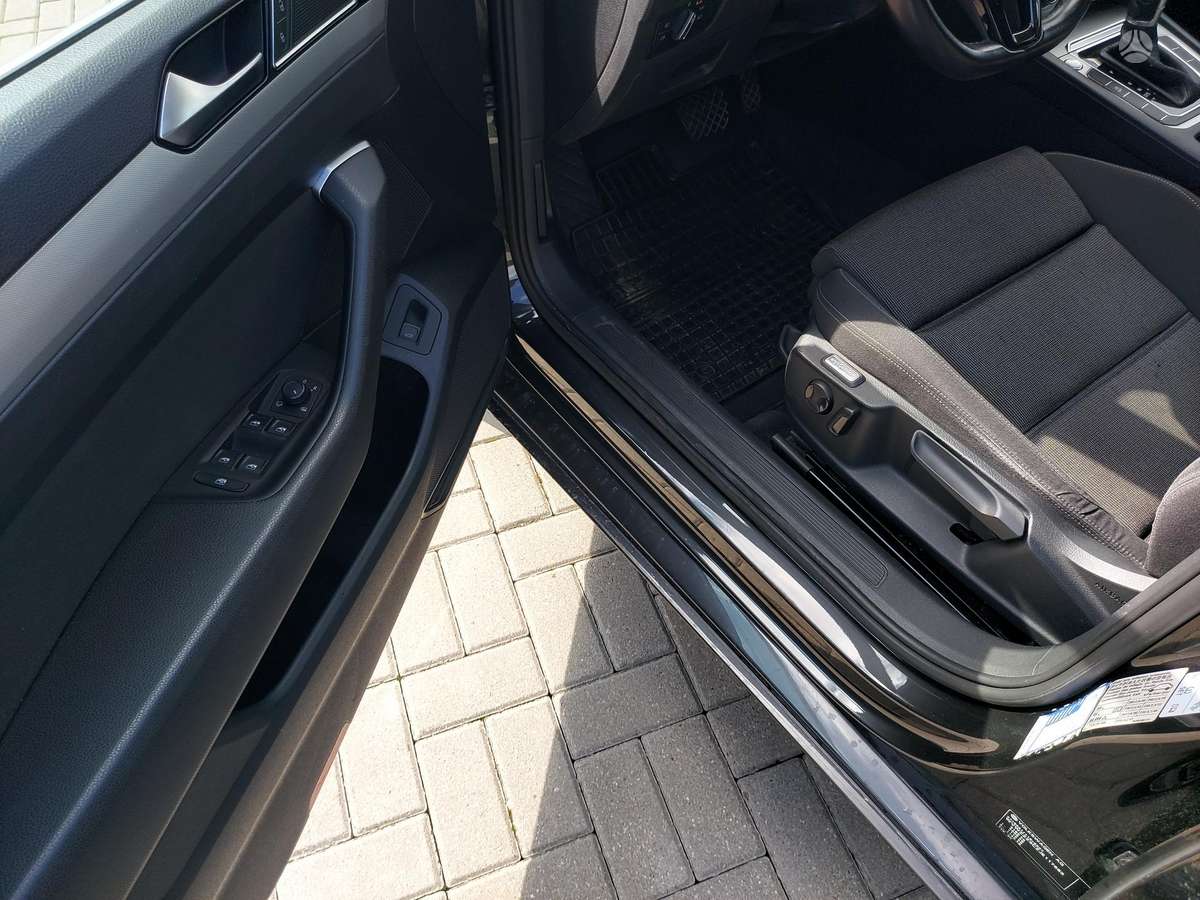 Volkswagen Passat, 2.0 l., Универсал