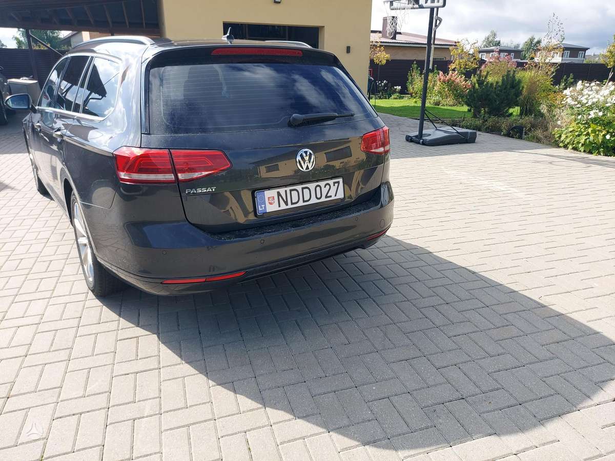 Volkswagen Passat, 2.0 l., Универсал