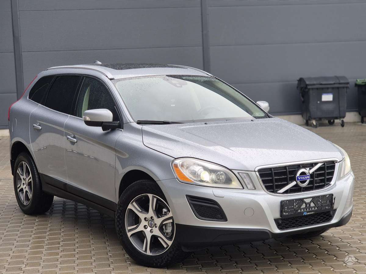 Volvo XC60 - 1