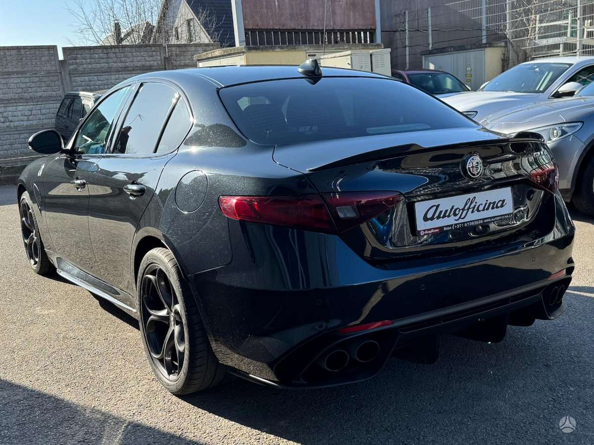 Alfa Romeo Giulia, 2.9 l., Седан