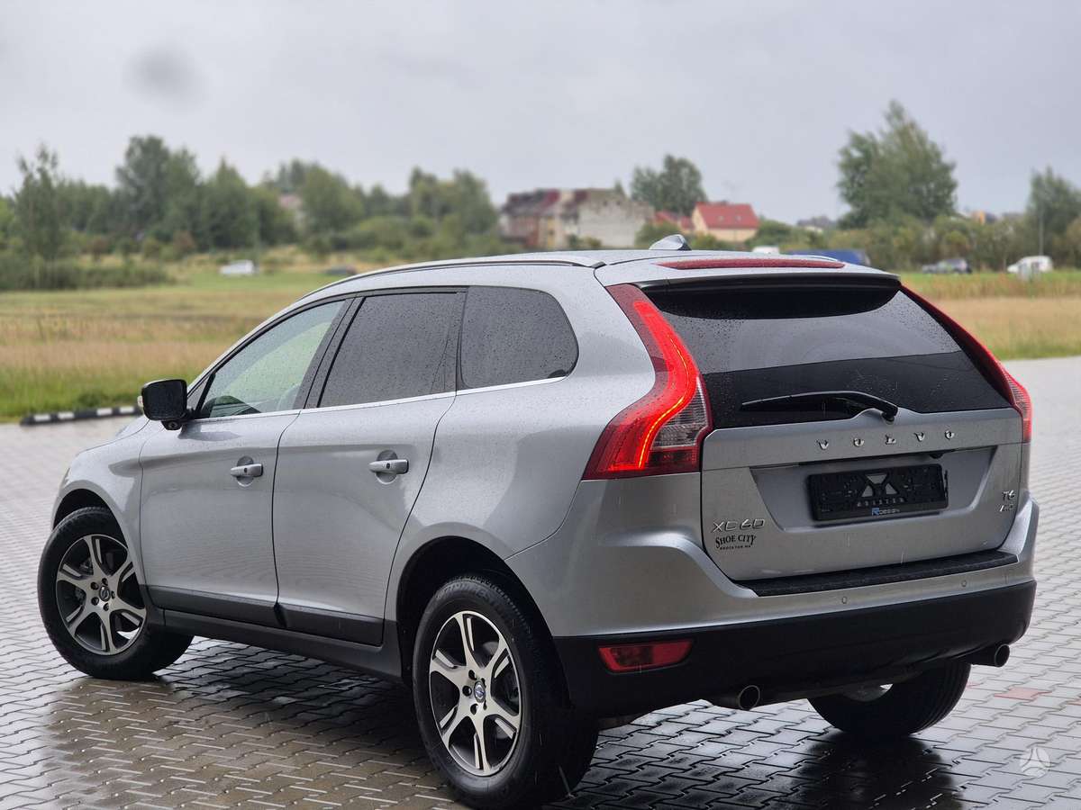 Volvo XC60 - 4