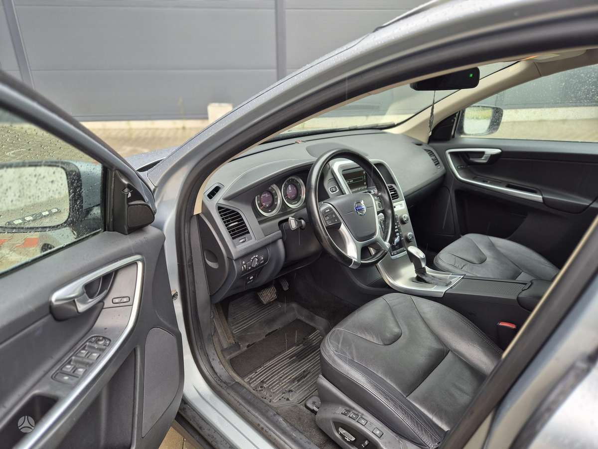 Volvo XC60 - 5
