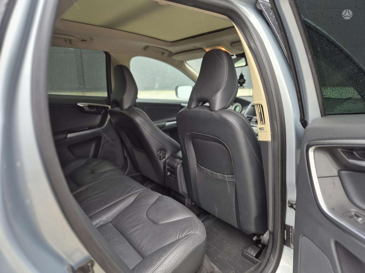 Volvo XC60 - 7