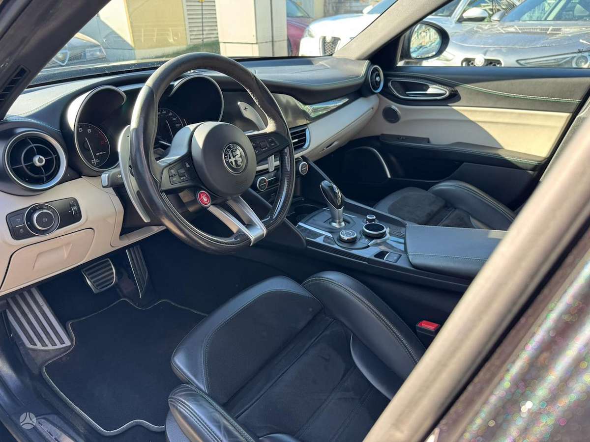 Alfa Romeo Giulia, 2.9 l., Седан