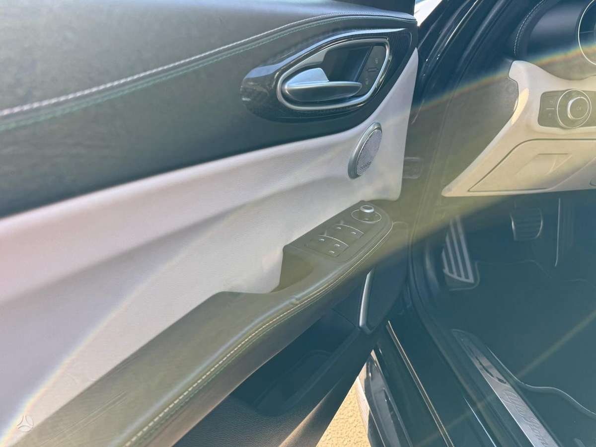 Alfa Romeo Giulia, 2.9 l., Седан