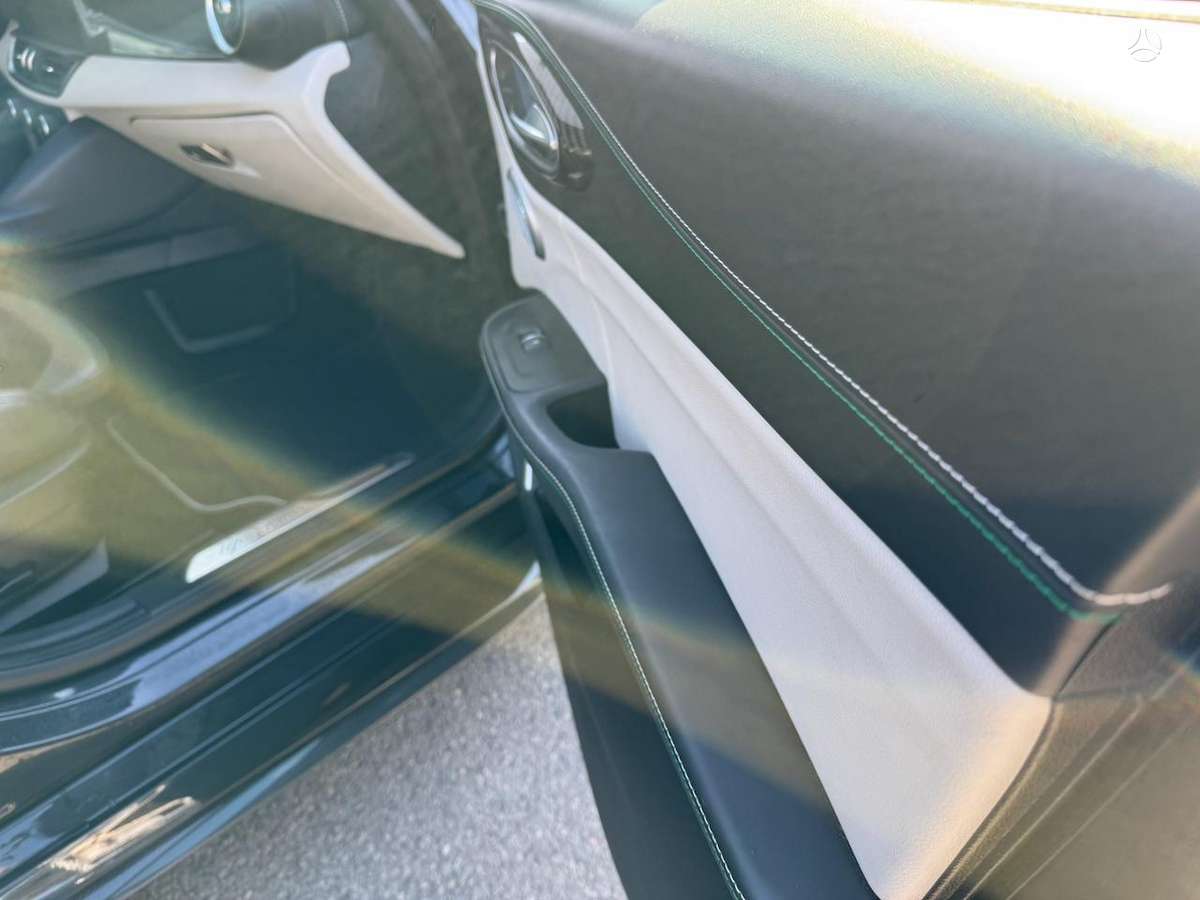 Alfa Romeo Giulia, 2.9 l., Седан