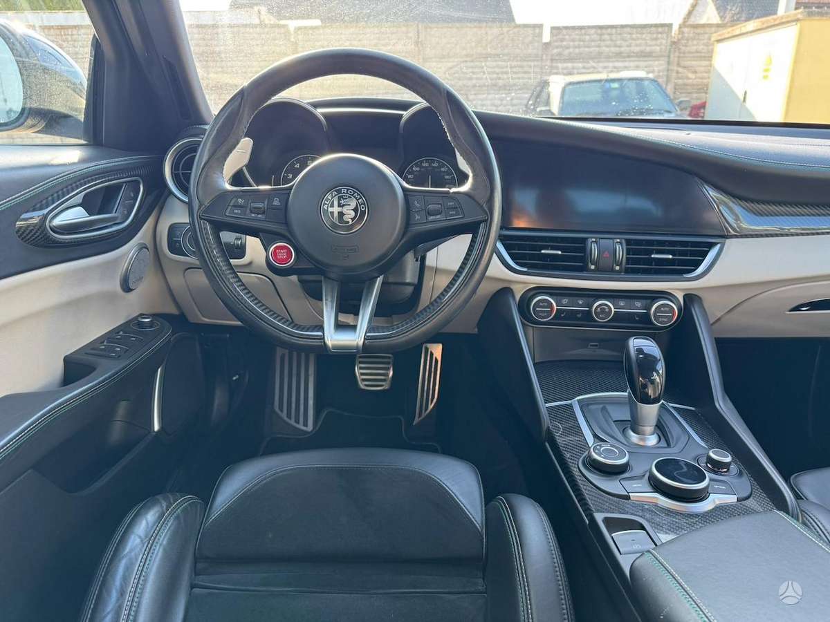 Alfa Romeo Giulia, 2.9 l., Седан