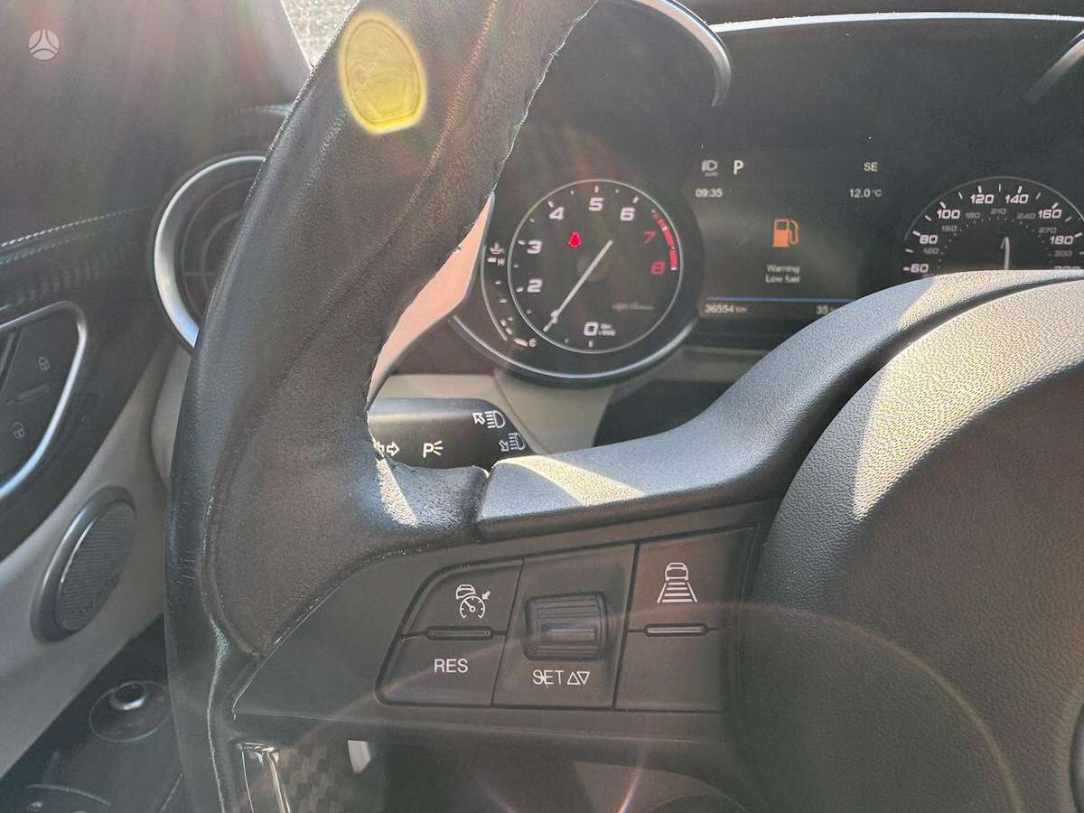 Alfa Romeo Giulia, 2.9 l., Седан