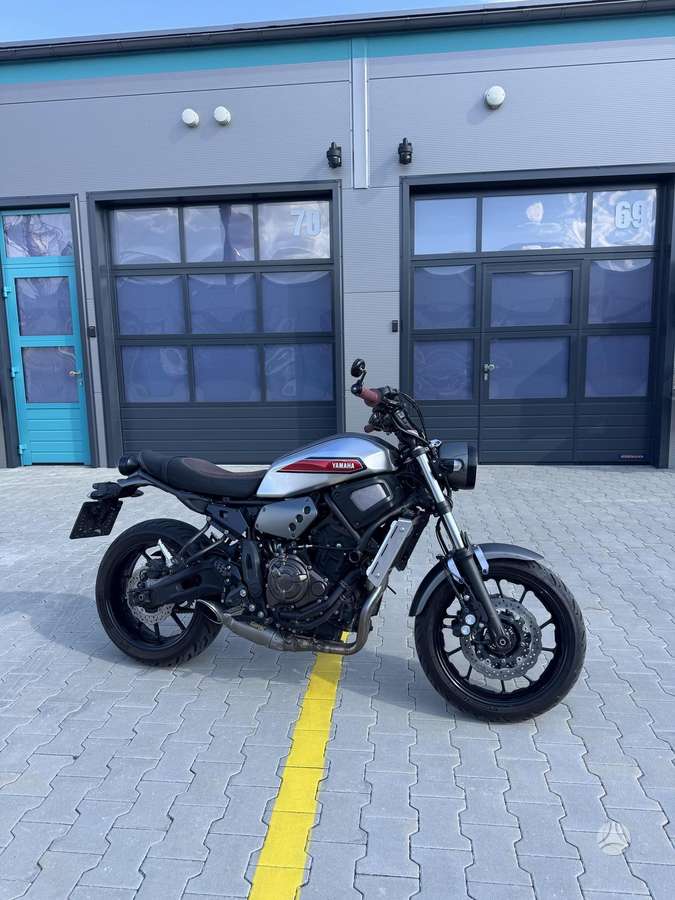 Yamaha XSR 700cc, street / classic