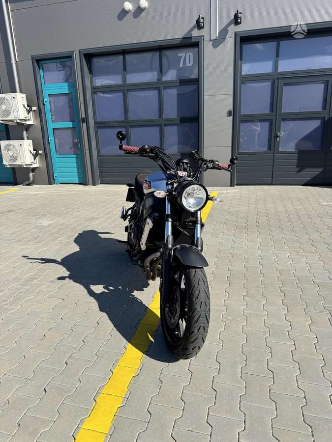 Yamaha XSR 700cc, street / classic