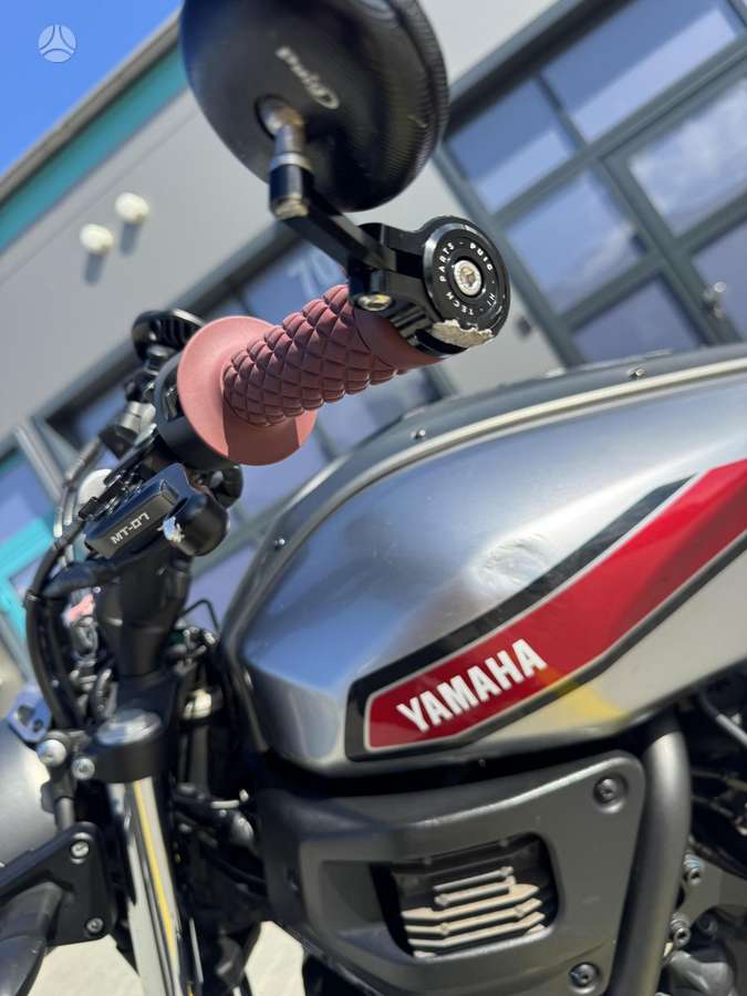 Yamaha XSR 700cc, street / classic