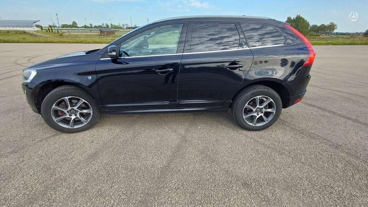 Volvo XC60 - 2