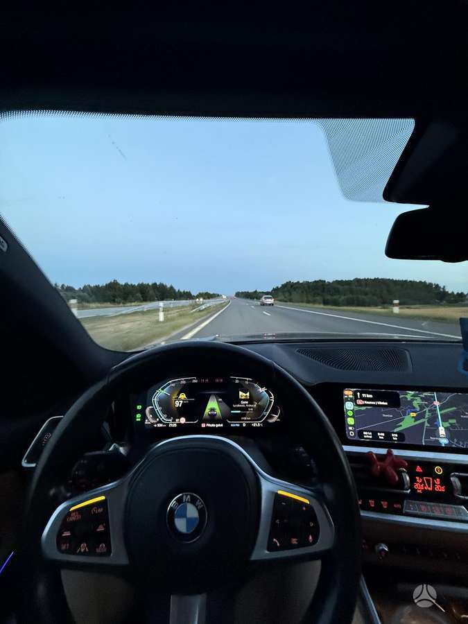 BMW 320 - 12