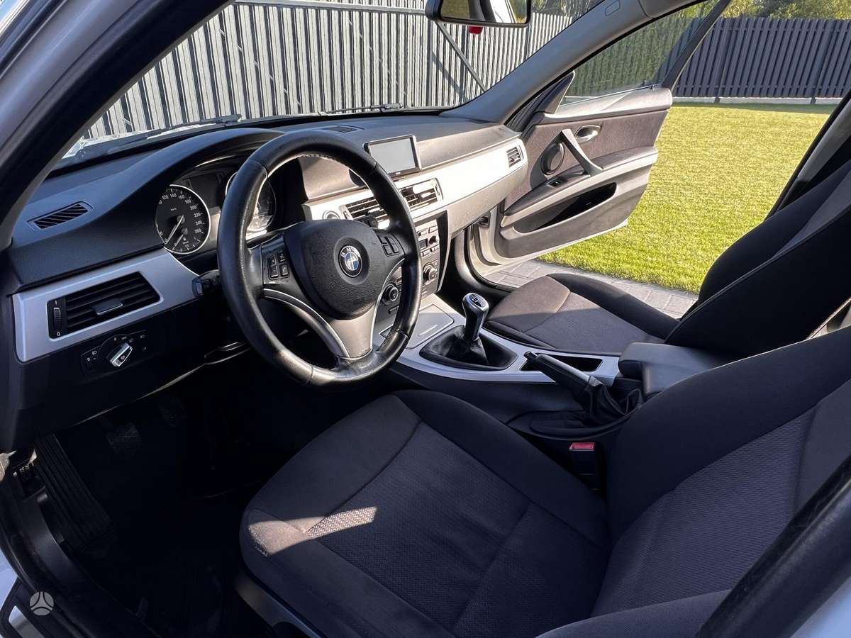 BMW 320, 2.0 l., Универсал