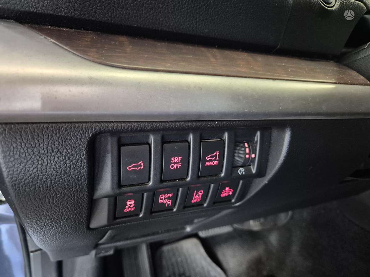 Subaru Outback - 12