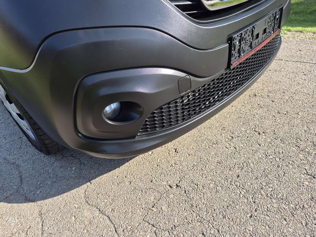 Renault Trafic - 7