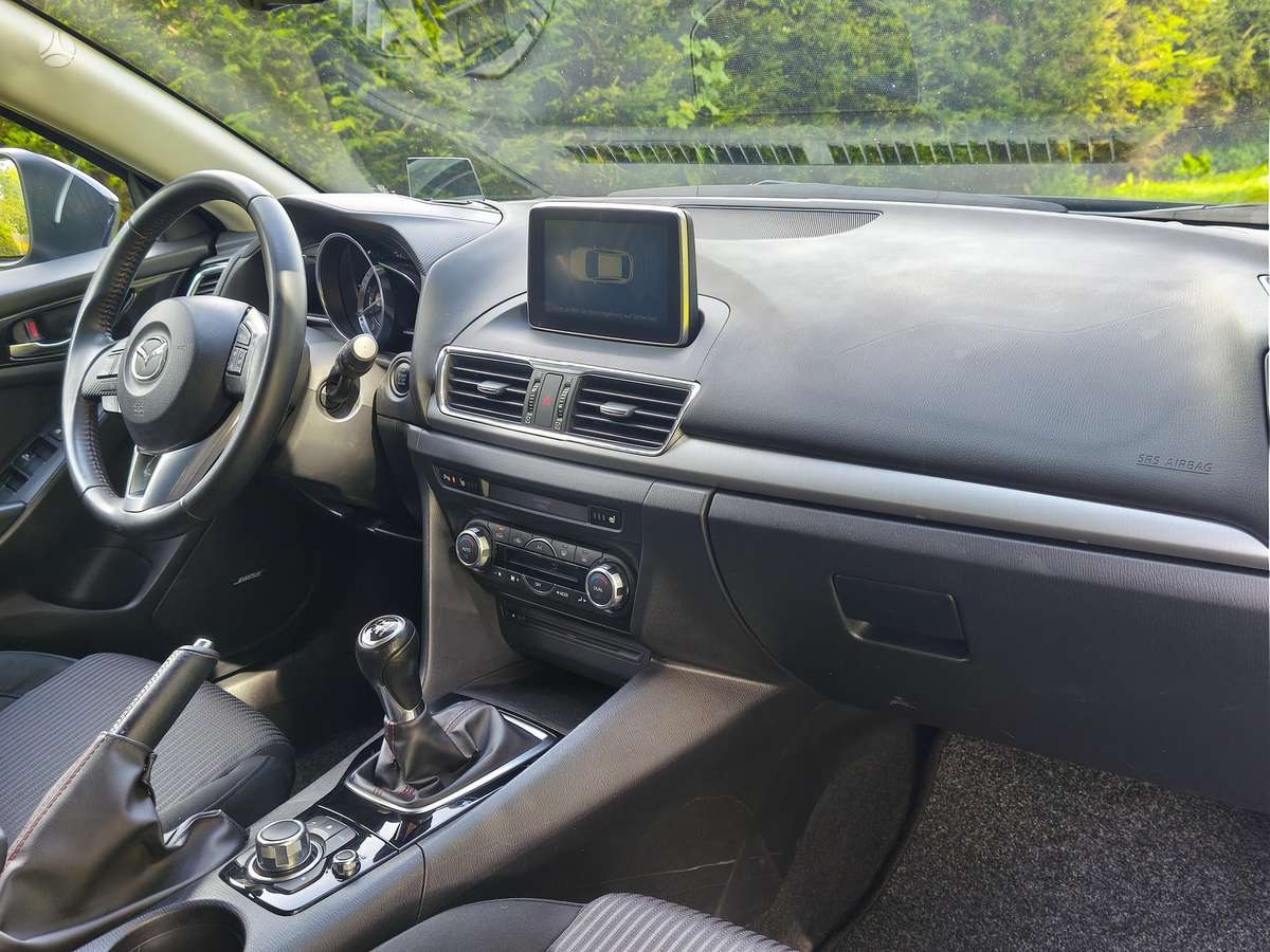 Mazda 3, 2.2 l., hatchback