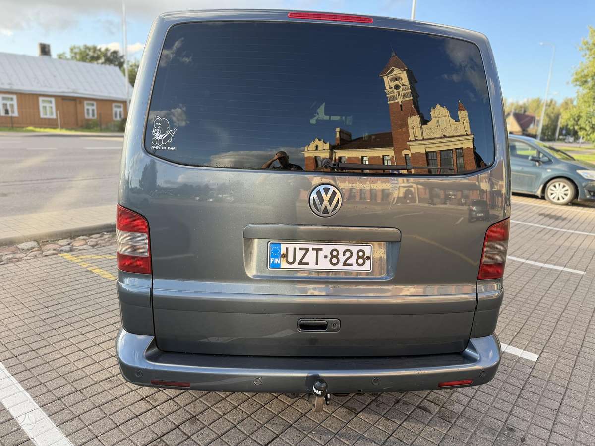 Volkswagen Multivan - 6