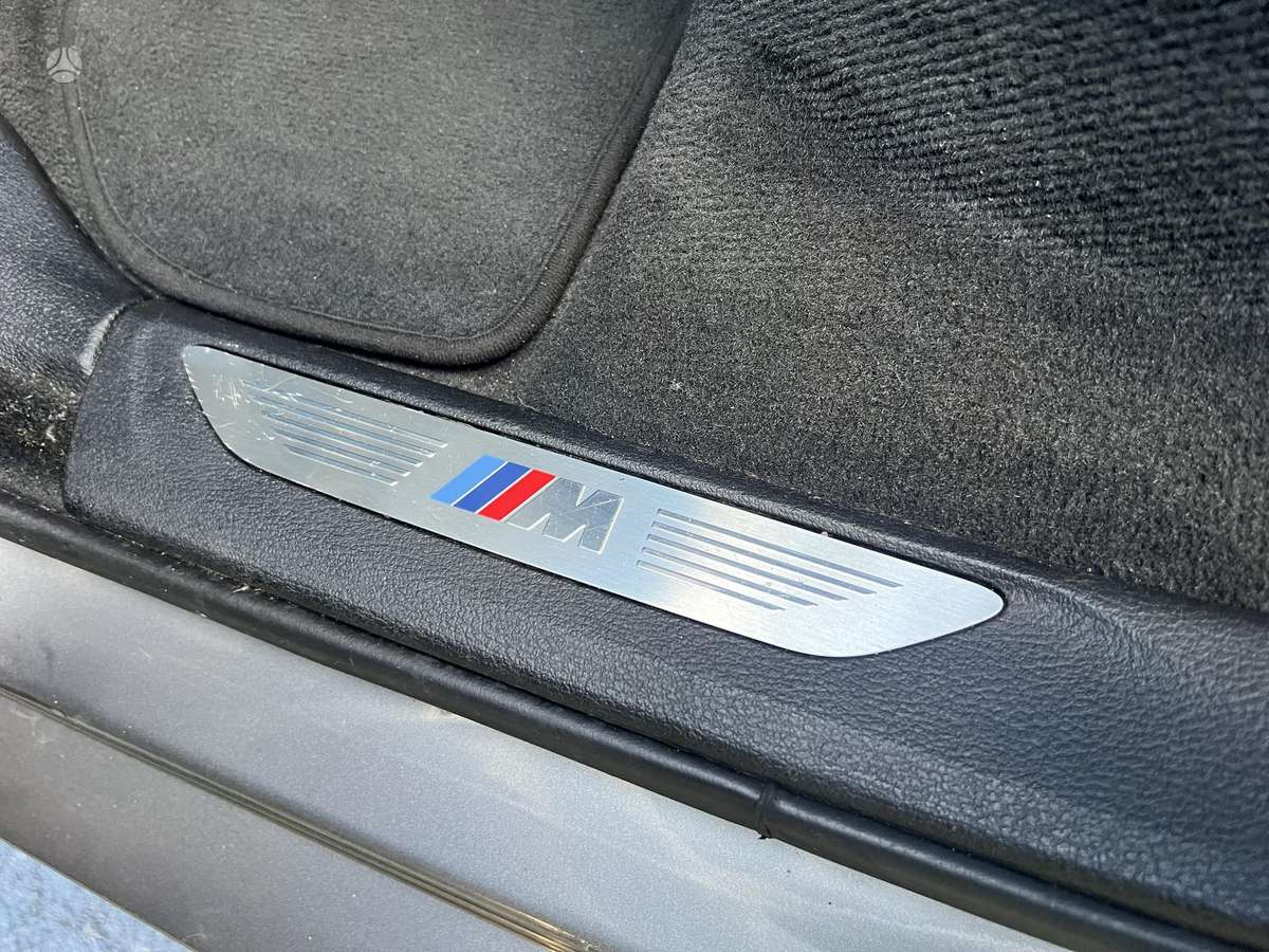 BMW X5, 3.0 l., Минивэн