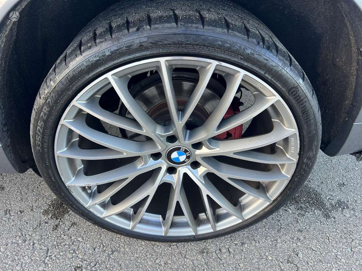 BMW X5, 3.0 l., mpv / minivan