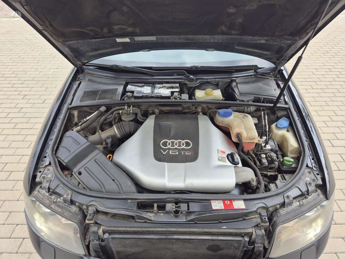 Audi A4, 2.5 l., universalas