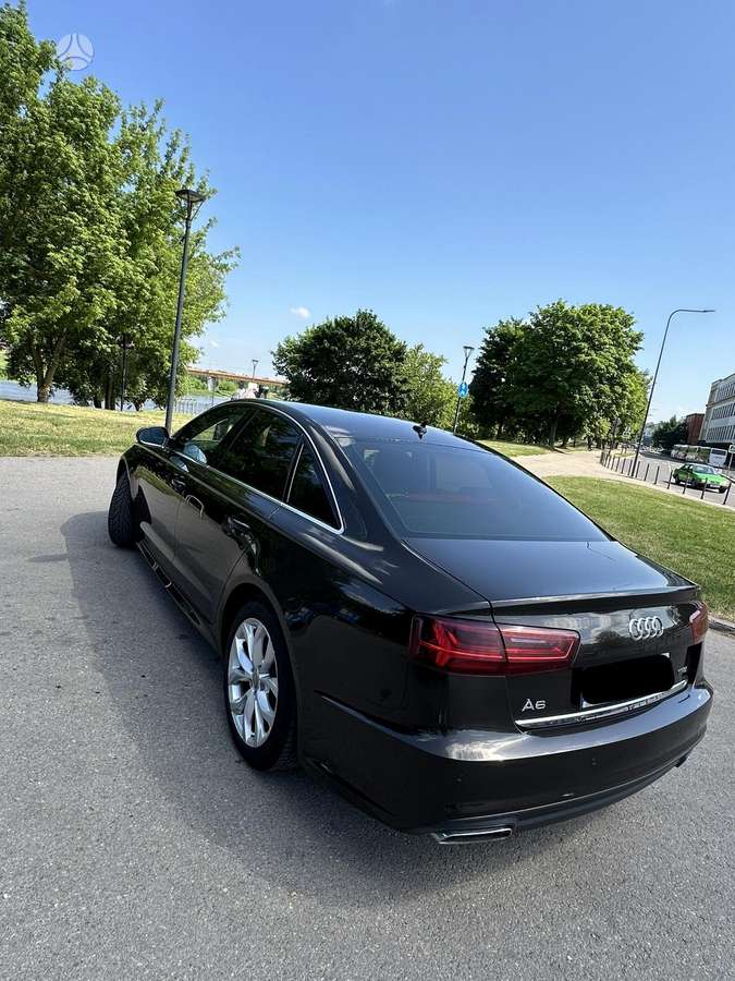 Audi A6, 2.0 l., Седан