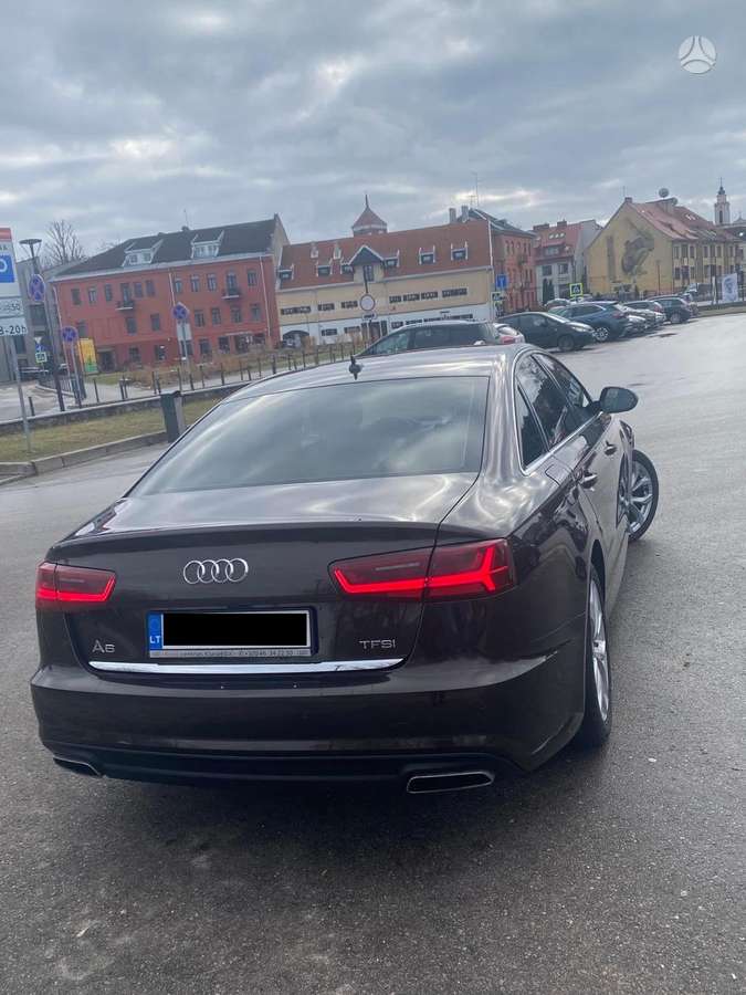 Audi A6, 2.0 l., Седан