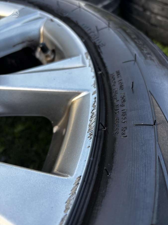 Toyota RAV 4, light alloy, R18