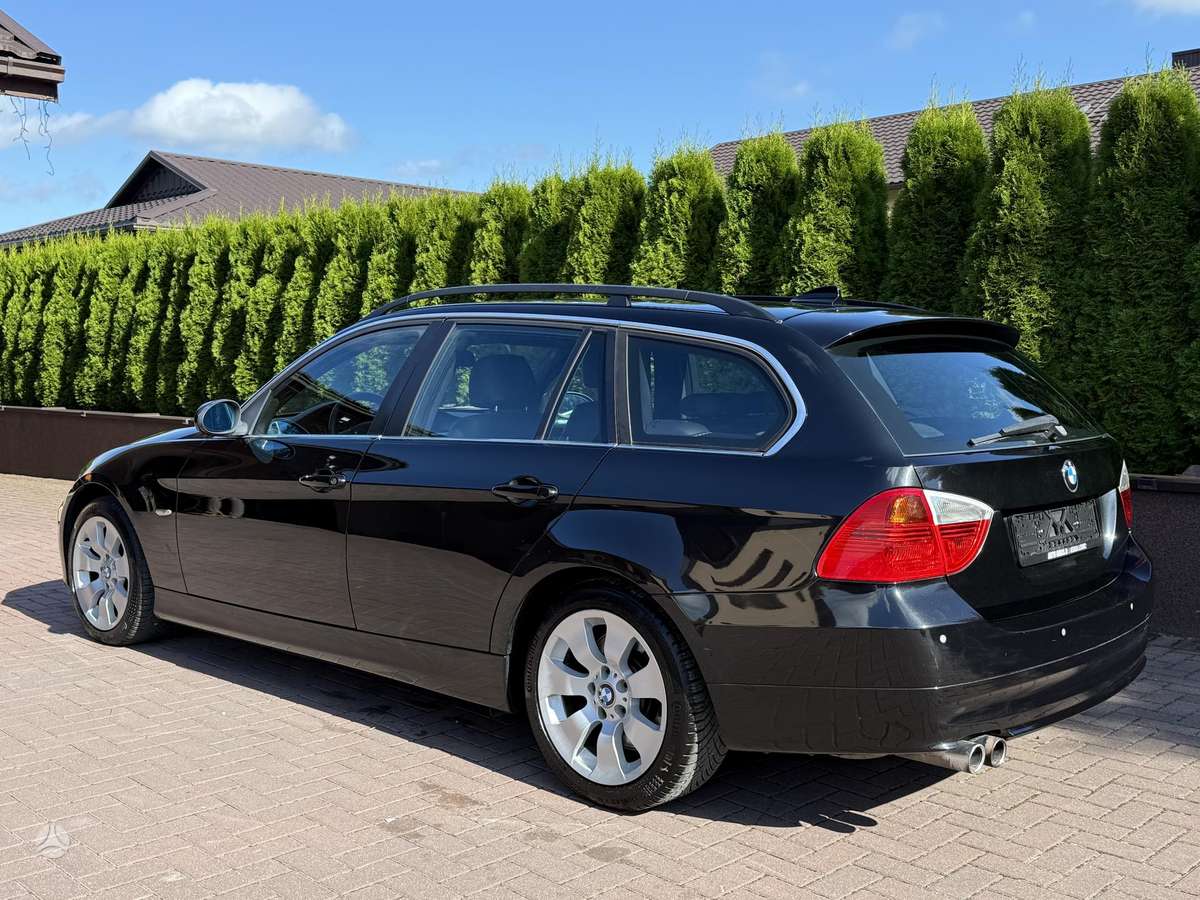 BMW 330, 3.0 l., Универсал