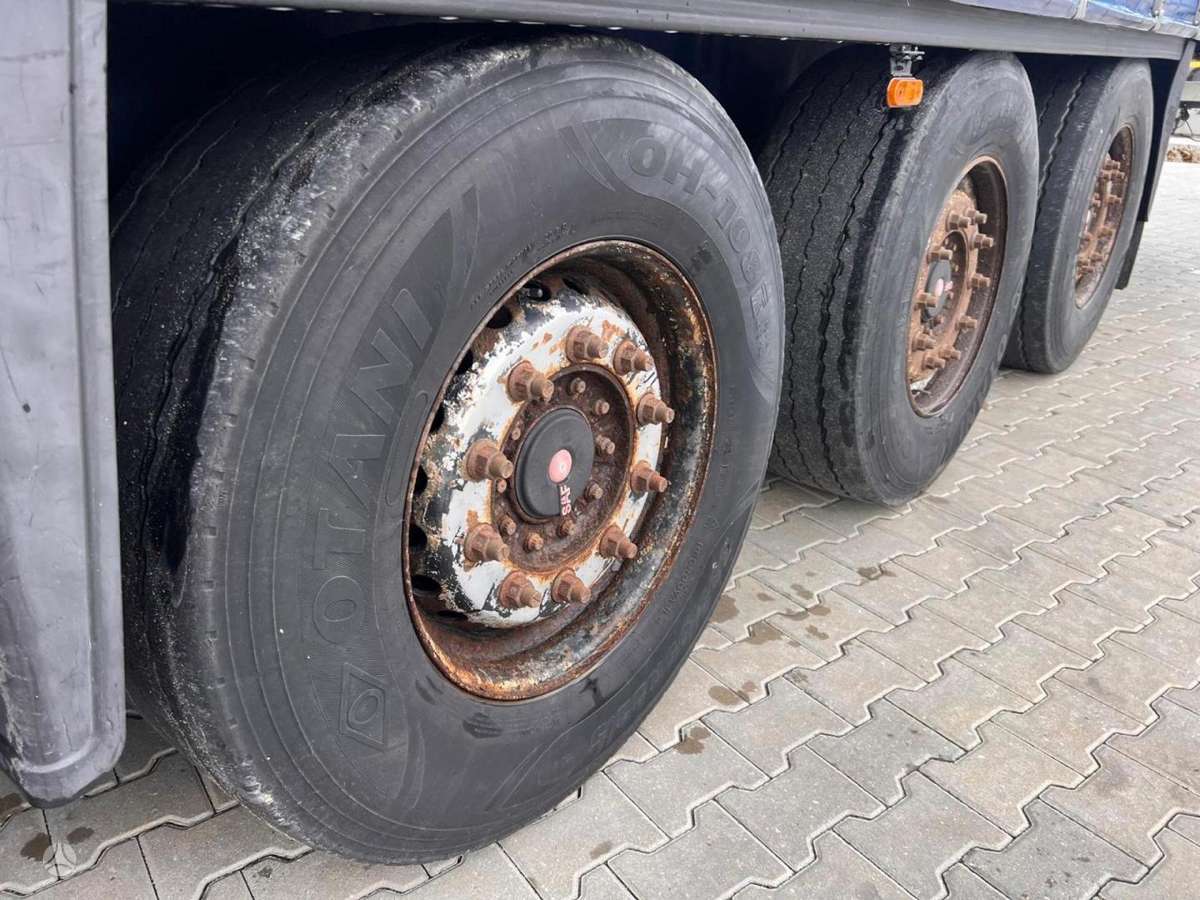 Schmitz SCB*S3T, užuolaidinės / tentinės