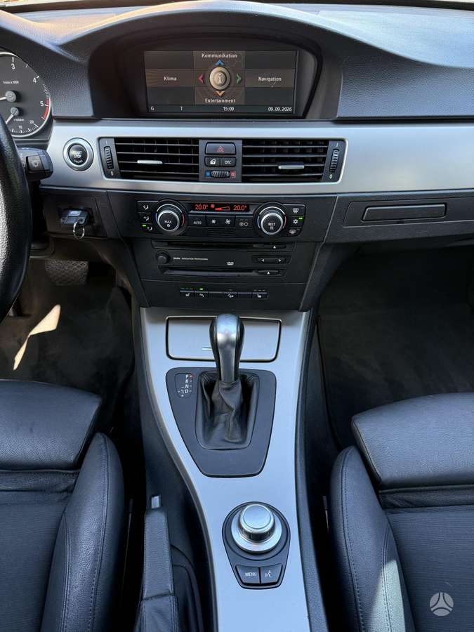 BMW 330, 3.0 l., Универсал