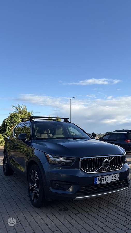 Volvo XC40 - 2
