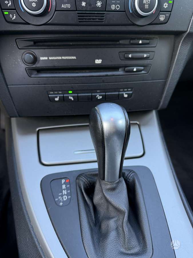 BMW 330, 3.0 l., Универсал