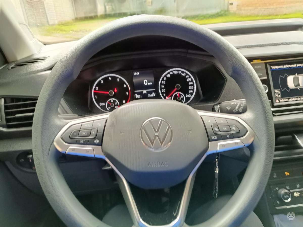 Volkswagen T-Cross - 9
