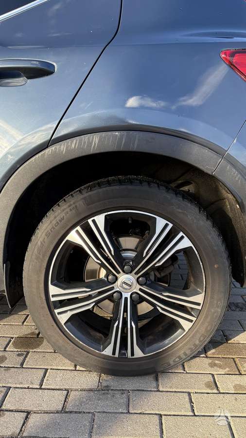 Volvo XC40 - 10