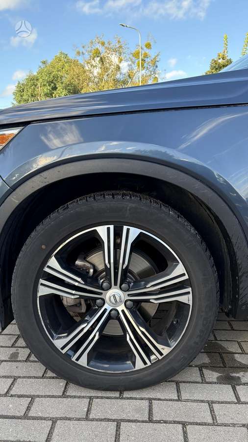 Volvo XC40 - 11
