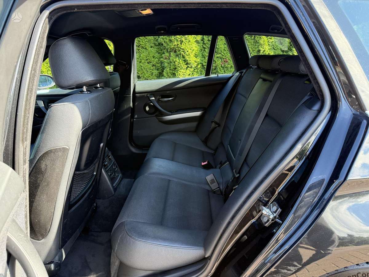 BMW 330, 3.0 l., Универсал