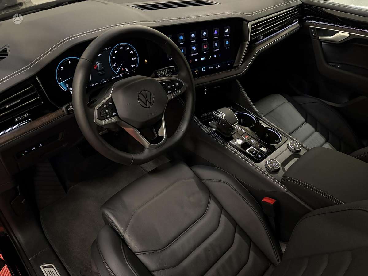 Volkswagen Touareg - 9
