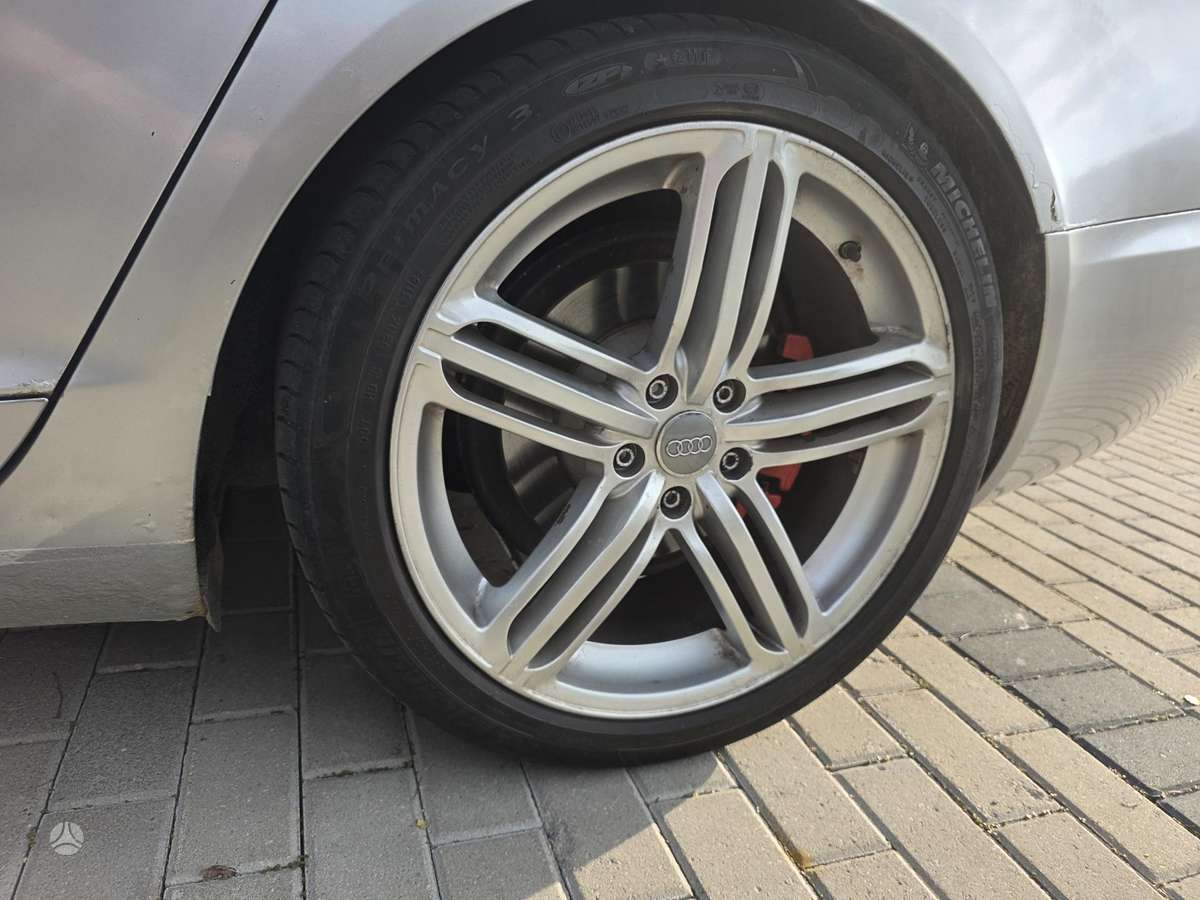 Audi A6, 3.0 l., Седан
