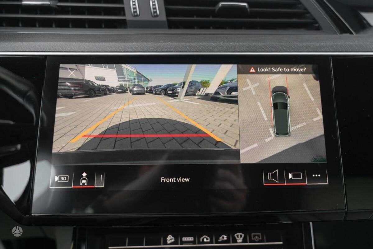 Audi e-tron, visureigis / krosoveris