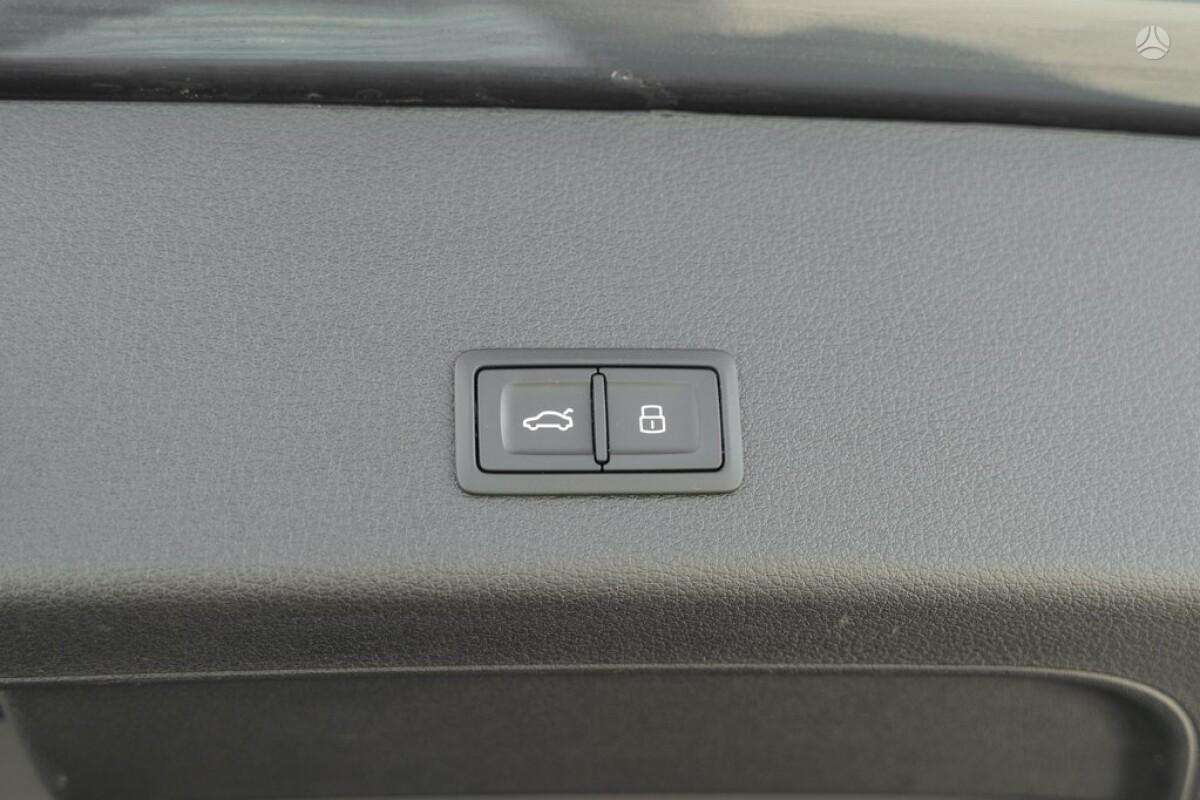 Audi e-tron, visureigis / krosoveris