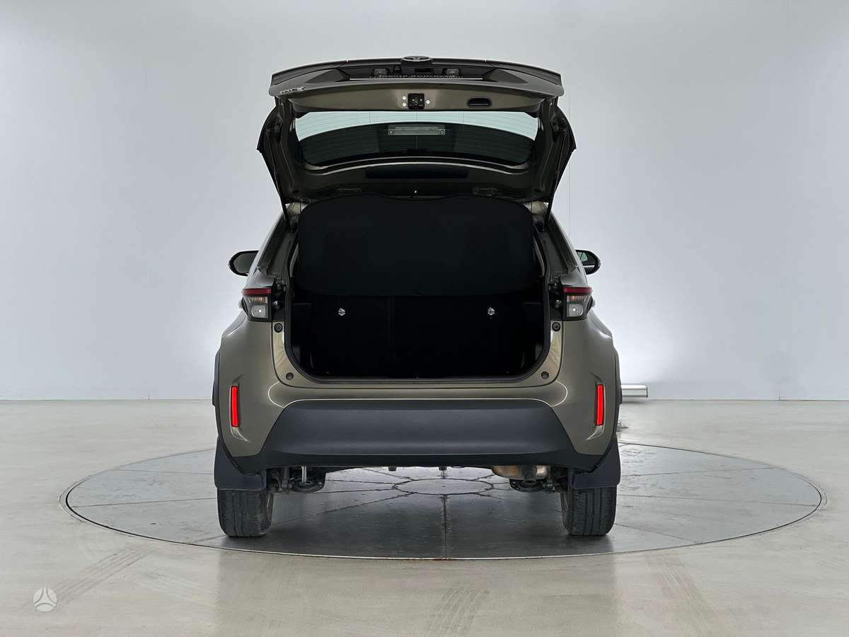 Toyota Yaris Cross - 10