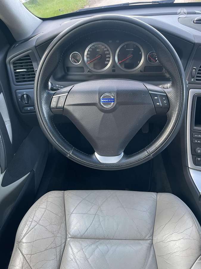 Volvo V70, 2.4 l., wagon